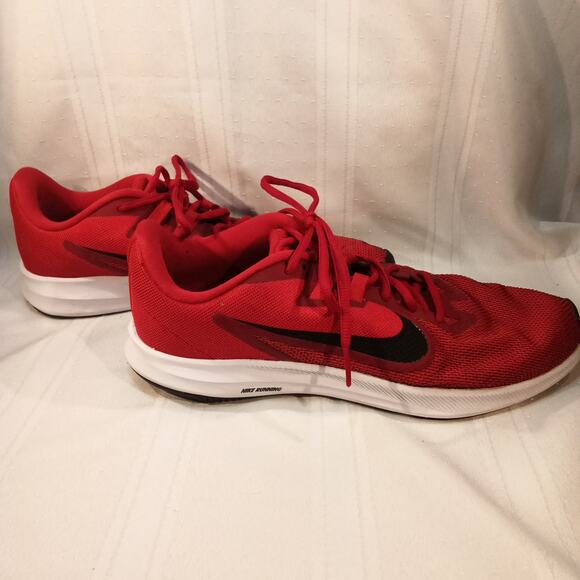 Nike Red/Black Mesh Running Sneakers Men’s Size 9.5 - Picture 4 of 7